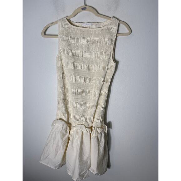 Peppermayo Off White Smocked Sleeveless Mini Dress Sz 4 - Picture 1 of 2